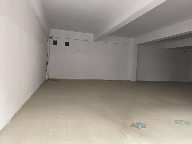 Room, shree-balaji-om-harmony Commercial Shop 2300 Sq.Ft. In Kharghar Navi Mumbai 9671250