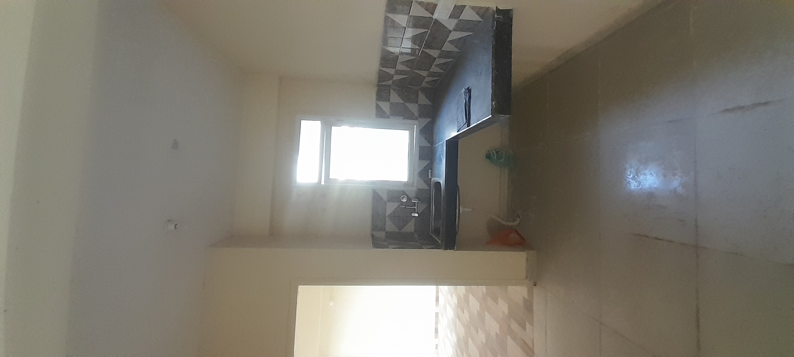 2 BHK Apartment For Rent in MRG Ultimus