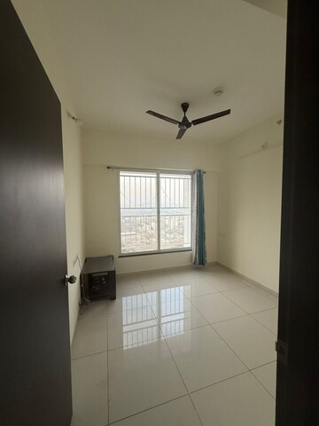Room in 2.5 BHK Apartment at Kolte Patil Life Republic, Hinjewadi – for Rent