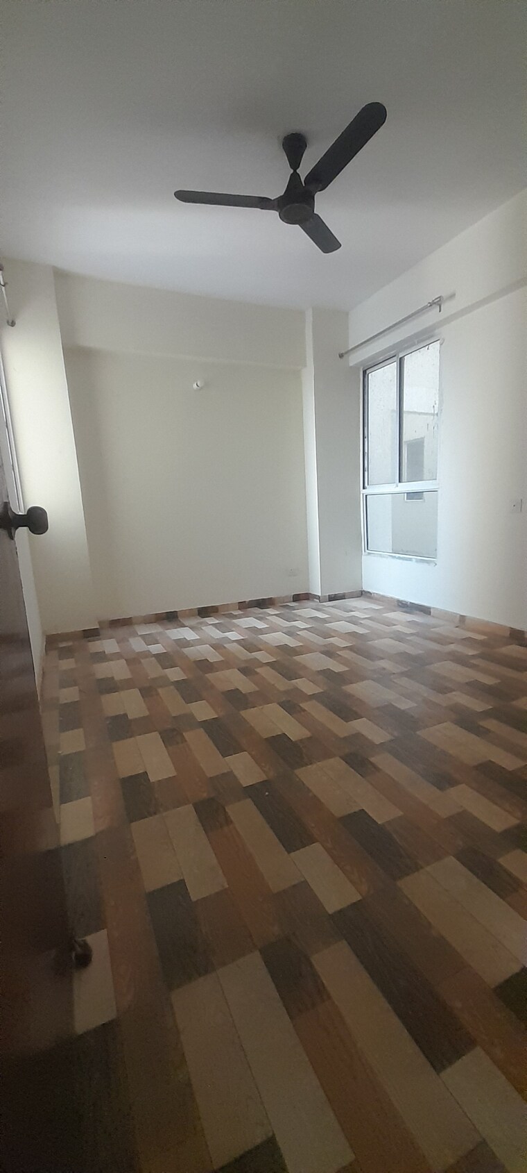 Bathroom, mrg-ultimus 2 Bedroom 796 Sq.Ft. Apartment In Sector 90 Gurgaon 9671462