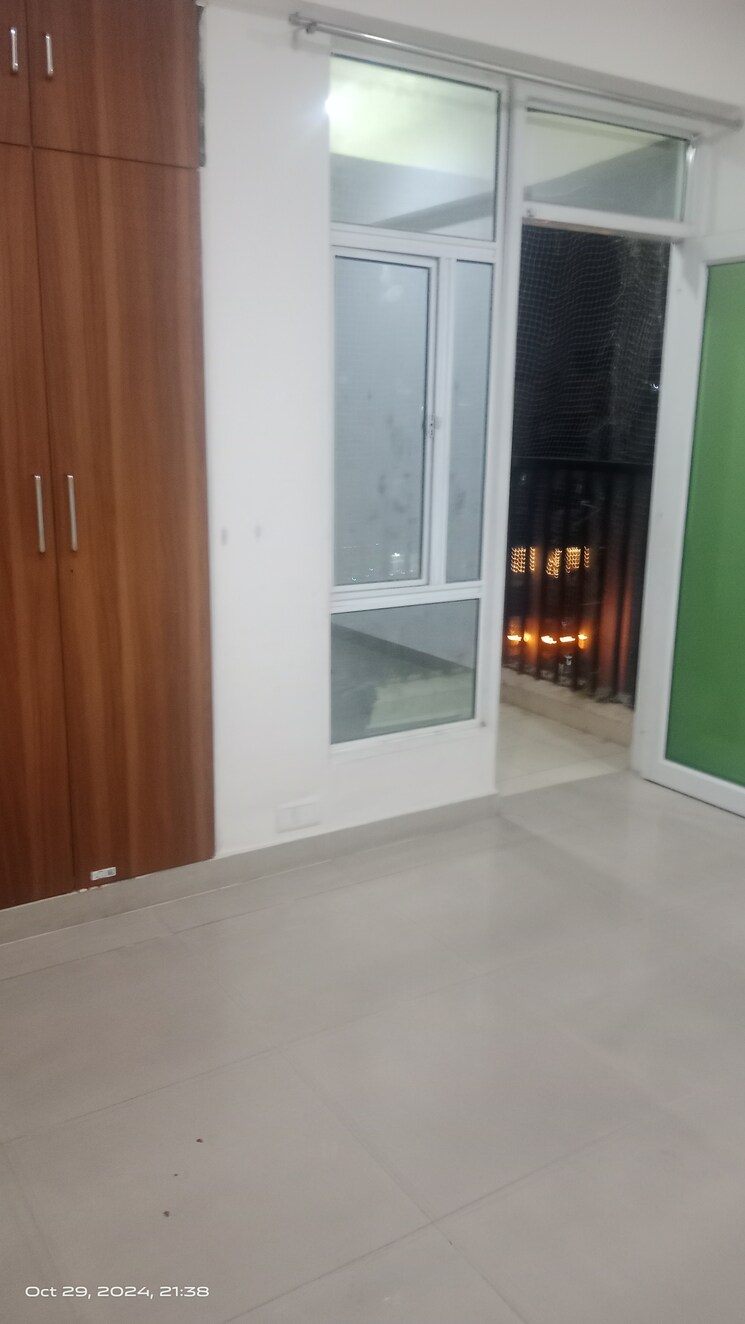 Room, gaur-city-2-14th-avenue 2 Bedroom 614 Sq.Ft. Apartment In Sector 16c Greater Noida Greater Noida 9671440