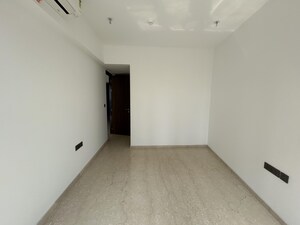 Room in 3 BHK Apartment at Lodha The Park, Worli – for Rent