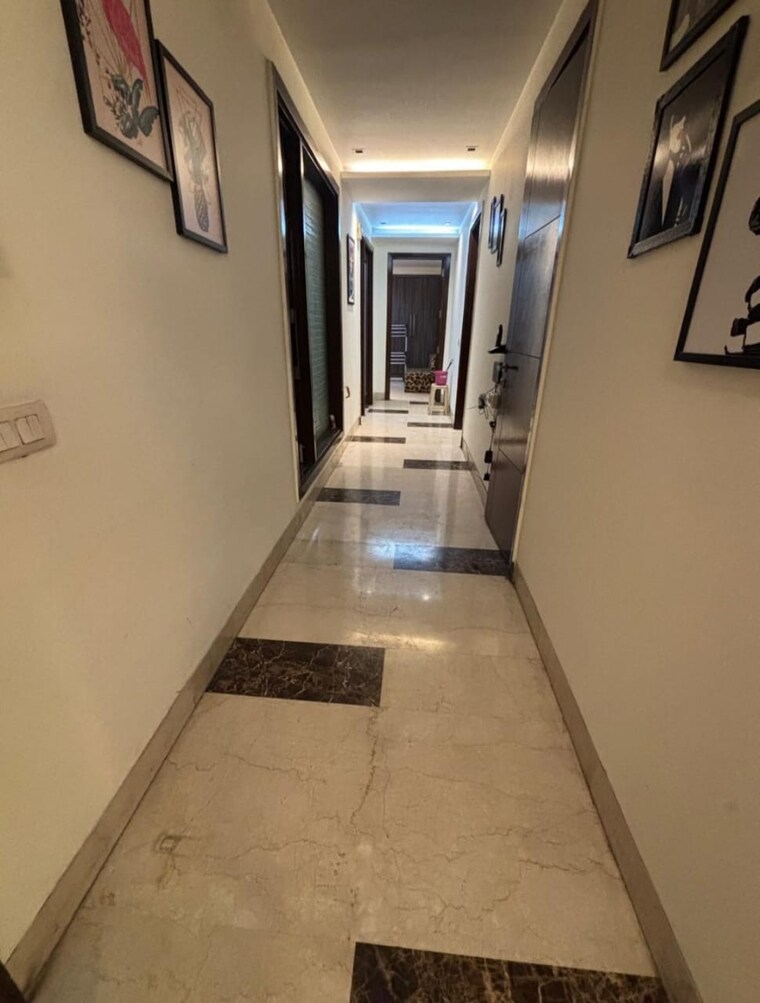 Other, greater kailash i 3 Bedroom 208 Sq.Yd. Builder Floor In Greater Kailash I Delhi 9671536