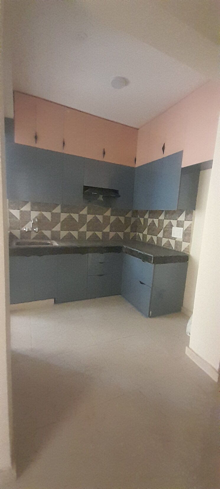 Team Area, mrg-ultimus 2 Bedroom 796 Sq.Ft. Apartment In Sector 90 Gurgaon 9671548