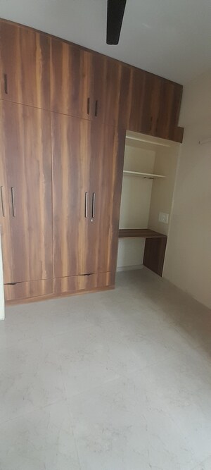 Room in 2 BHK Apartment at MRG Ultimus, Sector 90 – for Rent