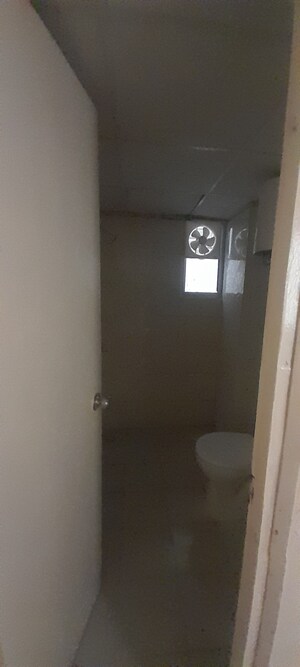 Room in 2 BHK Apartment at MRG Ultimus, Sector 90 – for Rent