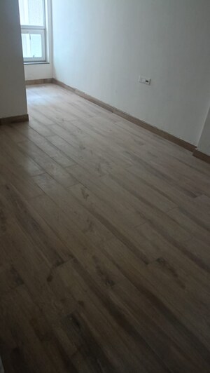 Room in 3 BHK Apartment at Bariatu – for Sale