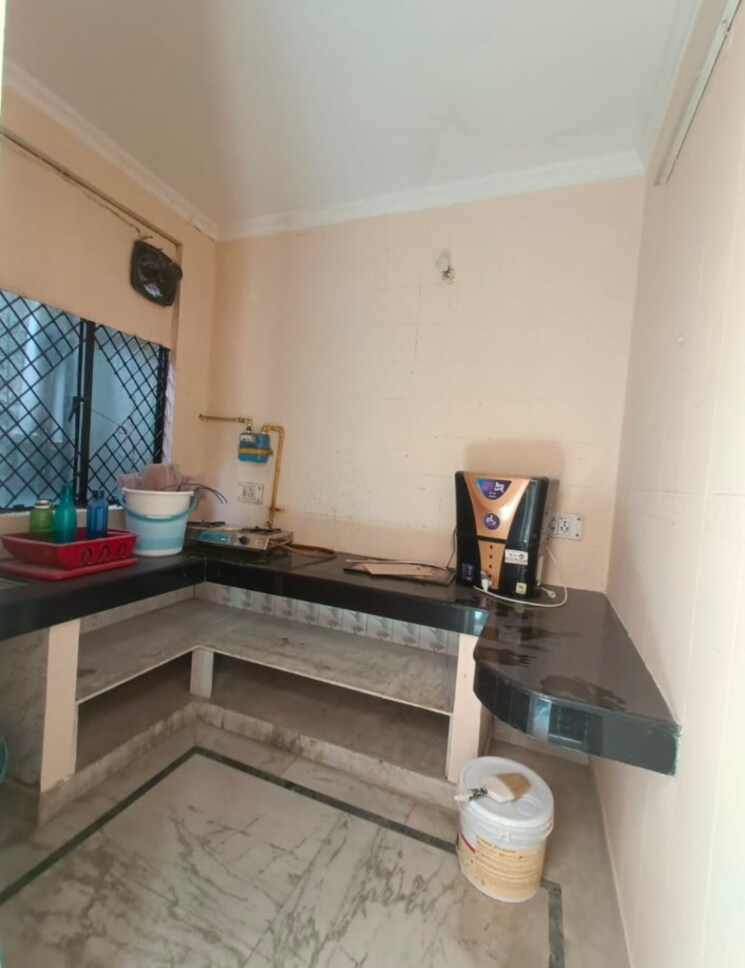 Kitchen, chittaranjan park 1.5 Bedroom 650 Sq.Ft. Builder Floor In Chittaranjan Park Delhi 9671577