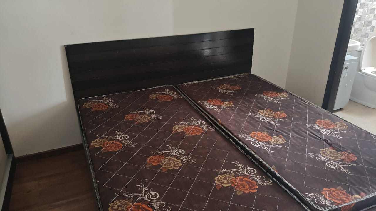 2 BHK Apartment For Sale in Signature The Serenas