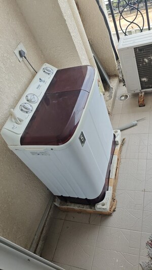 Furnished Amenities in 2 BHK Apartment at Signature The Serenas, Sohna Sector 36 – for Sale