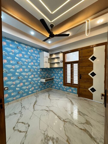 Room in 4 BHK Builder Floor at Nawada – for Sale