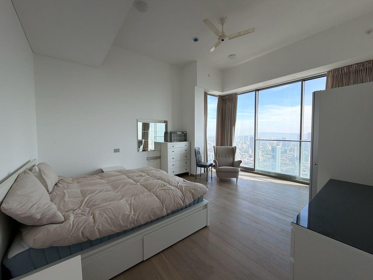 4 BHK Apartment For Rent in Rustomjee Crown