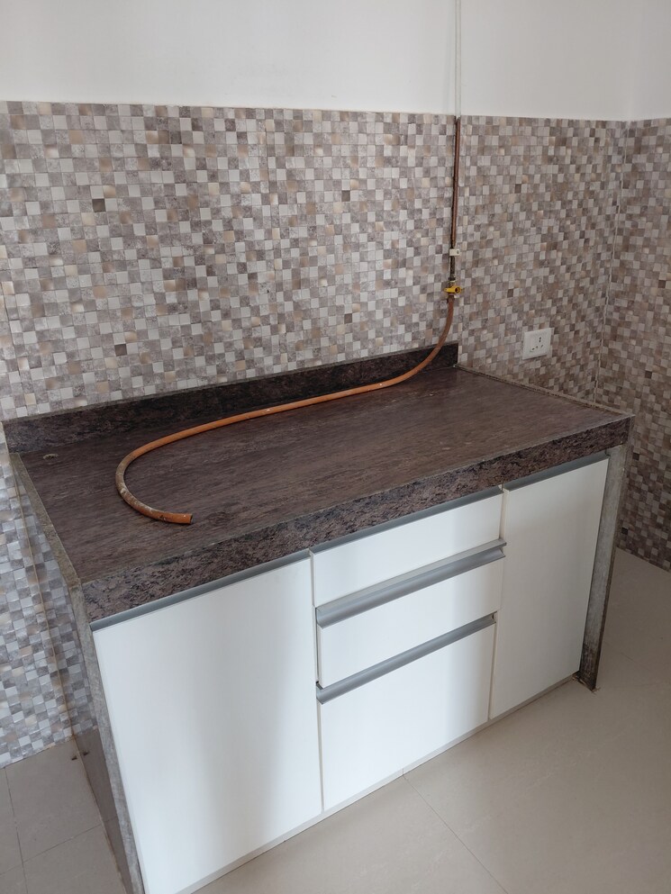 Kitchen, lalani-grandeur 2 Bedroom 651 Sq.Ft. Apartment In Goregaon East Mumbai 9671938