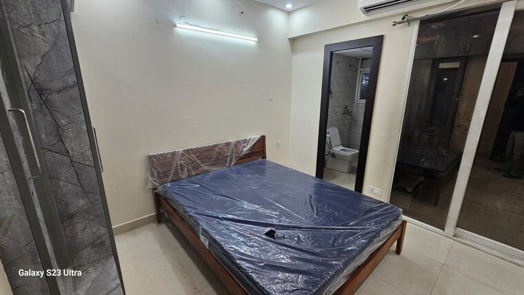 Bedroom, signature-the-serenas 1.5 Bedroom 582 Sq.Ft. Apartment In Sohna Sector 36 Gurgaon 9671954