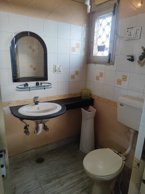 Master Bedroom in 1 RK Villa at Rail Vihar Sector 30, Sector 30 – for Rent