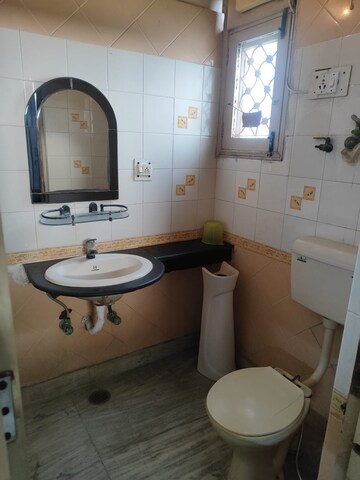 Master Bedroom in 1 RK Villa at Rail Vihar Sector 30, Sector 30 – for Rent