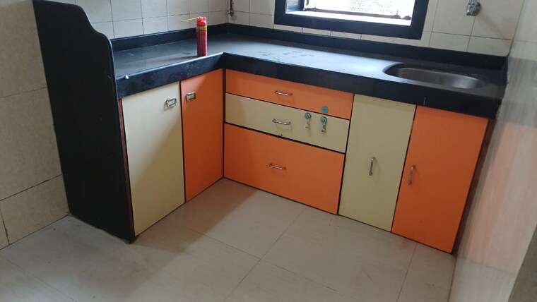 Kitchen, vrindavan-society-thane-west 1.5 Bedroom 440 Sq.Ft. Apartment In Vrindavan Society Thane 9672025