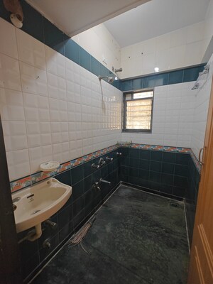 Kitchen in 2.5 BHK Apartment at Seawoods Sector 42 – for Rent