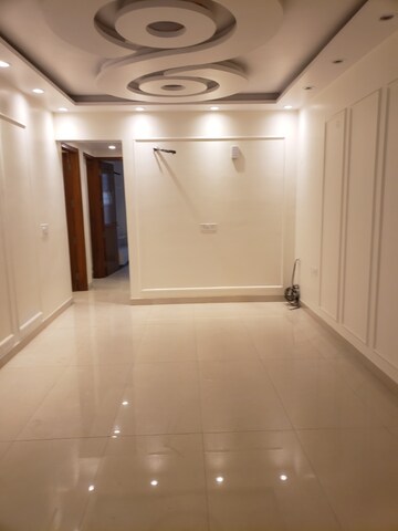 2 BHK Builder Floor For Rent in Janakpuri