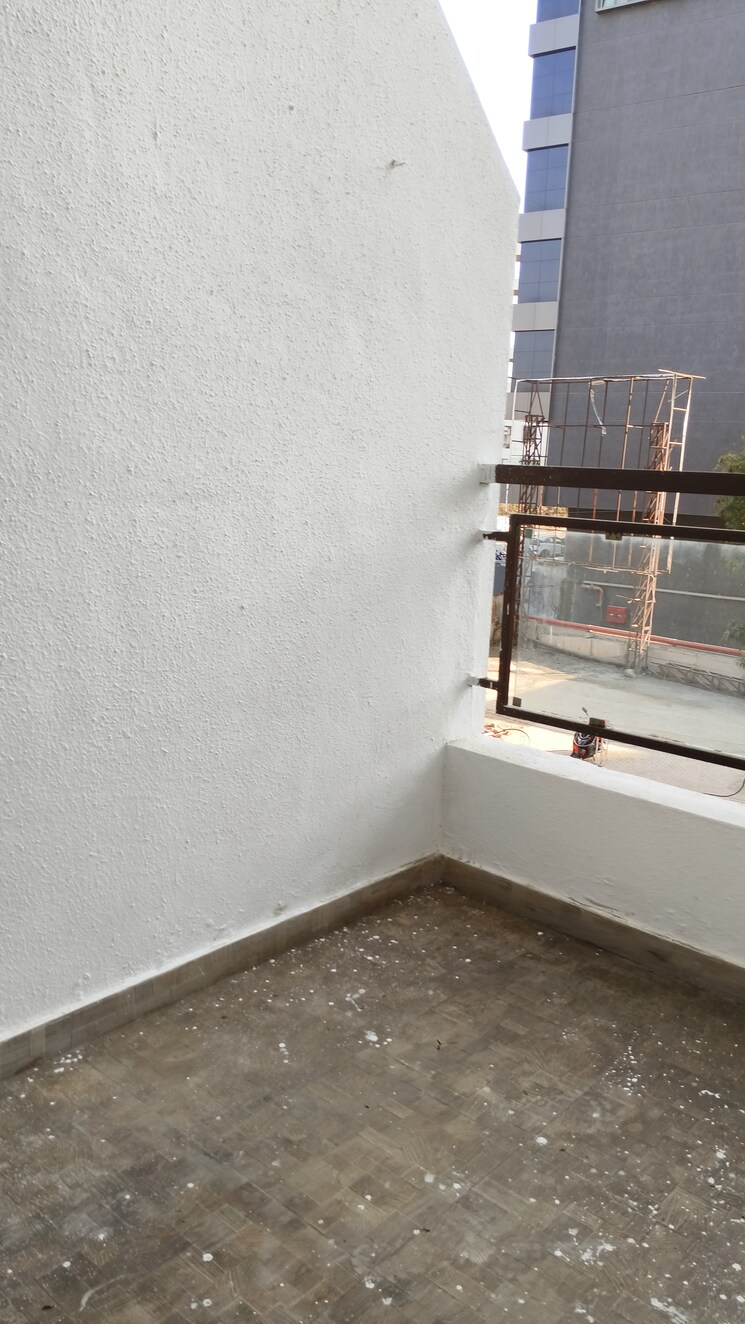 Balcony, highland-anandvan 2 Bedroom 1050 Sq.Ft. Apartment In Baner Pune 9672163