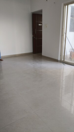 Room in 2 BHK Apartment at Highland Anandvan, Baner – for Rent