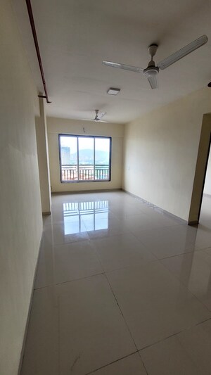 2.5 BHK Apartment For Rent in Arihant Residency Sion, Sion