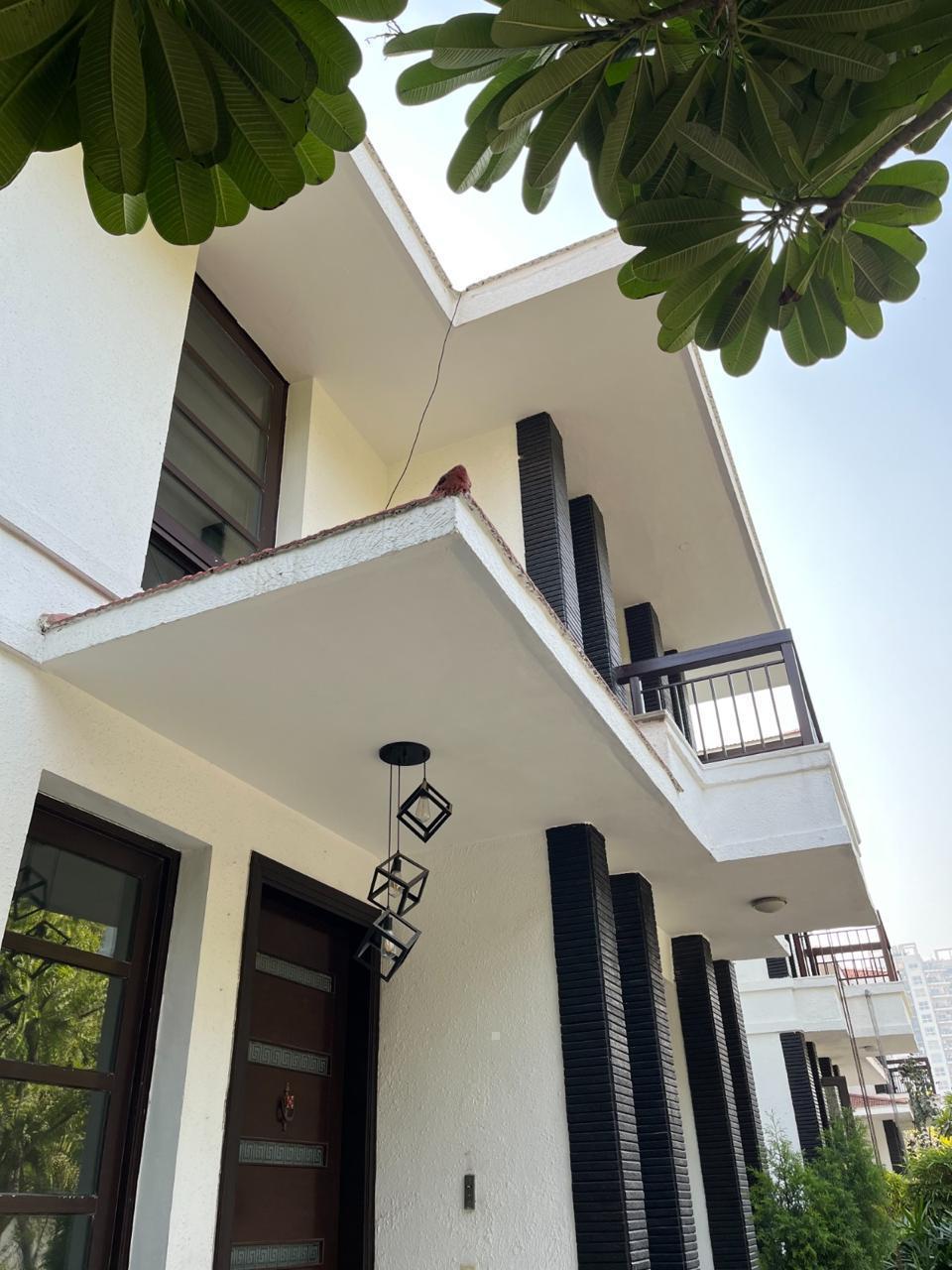 5 BHK + Servant Room Villa For Rent in Vipul Tatvam Villas
