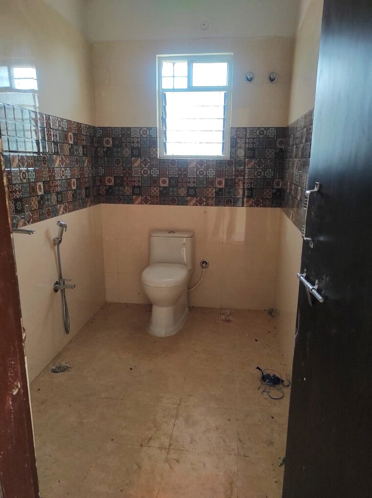Bathroom, bariatu 3 Bedroom 1400 Sq.Ft. Apartment In Bariatu Ranchi 9672336