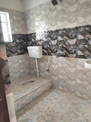 Bathroom in 3 BHK Apartment at Bariatu – for Sale