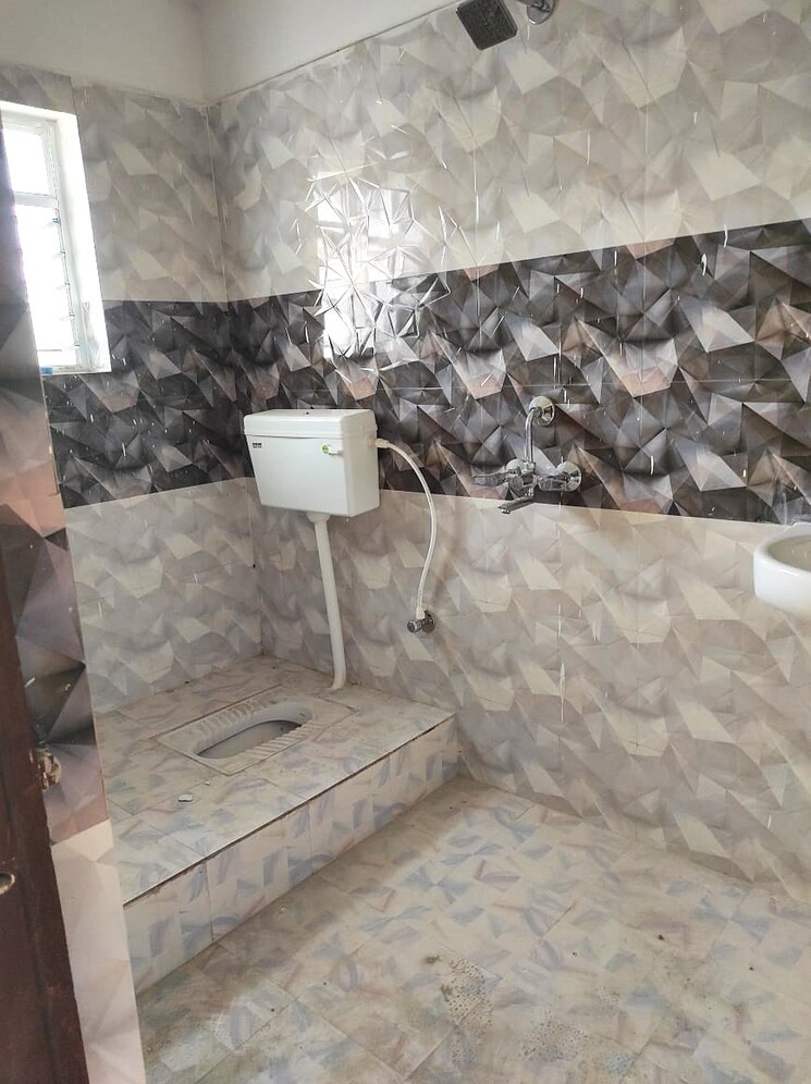 Bathroom, bariatu 3 Bedroom 1400 Sq.Ft. Apartment In Bariatu Ranchi 9672336