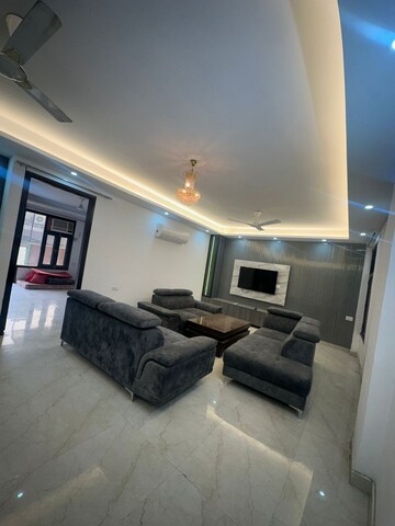 Living Room in 3 BHK Builder Floor at Saket – for Sale