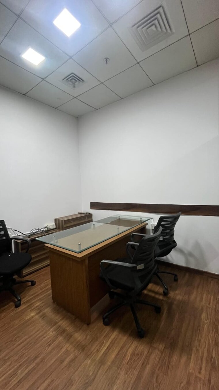 Team Area, neptune-eastern-business-district Commercial Office Space 550 Sq.Ft. In Bhandup West Mumbai 9672409