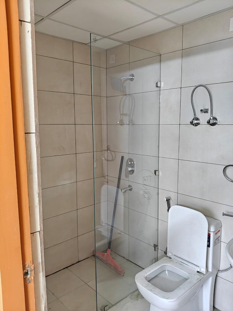 Bathroom, tata-eureka-park 3 Bedroom 1575 Sq.Ft. Apartment In Sector 150 Noida 9672449