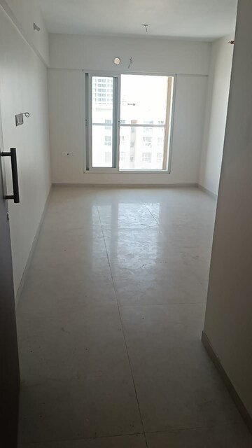 Room in 2 BHK Apartment at Dosti West County Phase 4 Dosti Pine, Balkum Pada – for Rent