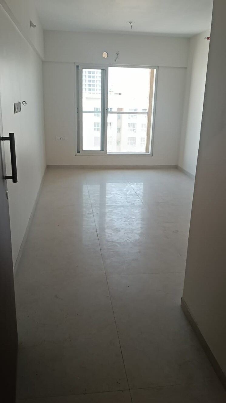 Room, dosti-west-county-phase-4-dosti-pine 2 Bedroom 695 Sq.Ft. Apartment In Balkum Pada Thane 9672428