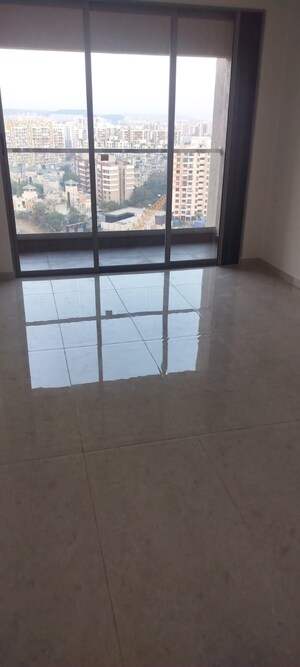 Room in 2 BHK Apartment at Yashwin Orrizonte, Kharadi – for Rent