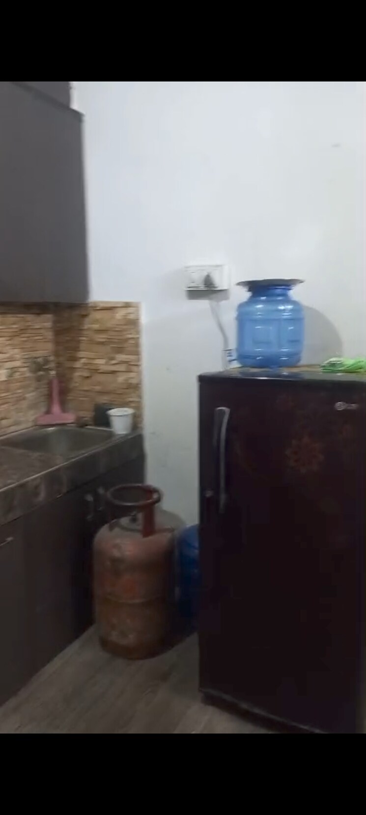 Kitchen, puri-pratham 1 RK 300 Sq.Ft. Apartment In Sector 84 Faridabad 9672571