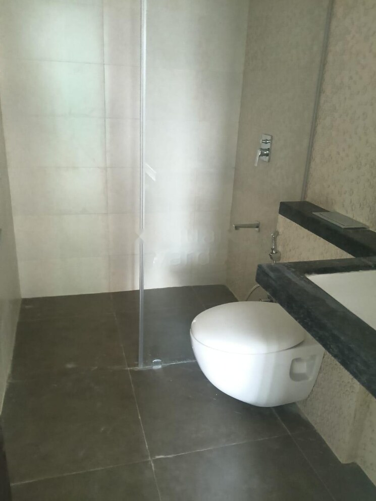 Bathroom, kalpataru-elitus 2 Bedroom 802 Sq.Ft. Apartment In Mulund West Mumbai 9672559