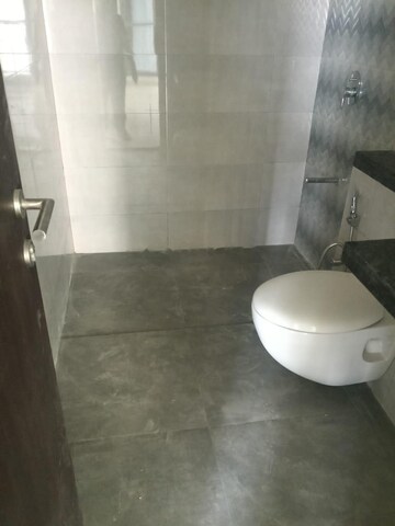 Bathroom in 2 BHK Apartment at Kalpataru Elitus, Mulund West – for Rent