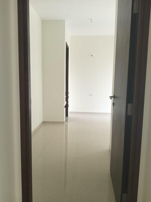 Bathroom in 2 BHK Apartment at Kalpataru Elitus, Mulund West – for Rent