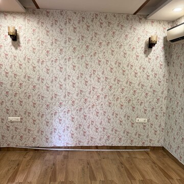 Bedroom in 3 BHK Builder Floor at TDI The Retreat, Sector 89 – for Sale