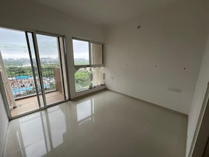 Room in 3 BHK Apartment at Godrej Boulevard, Manjari – for Rent