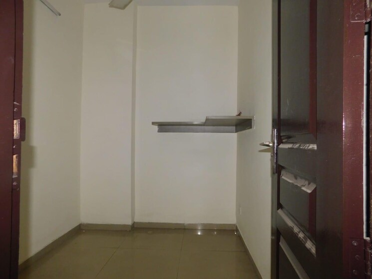 Bathroom, logix-blossom-county 2.5 Bedroom 1210 Sq.Ft. Apartment In Sector 137 Noida 9672607