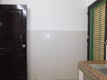 Bathroom in 2.5 BHK Apartment at Logix Blossom County, Sector 137 – for Sale