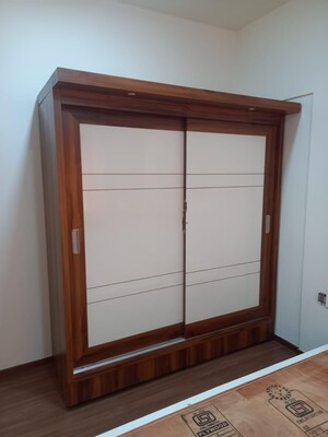 Room in 1 BHK Apartment at Puravankara Silversands, Mundhwa – for Rent