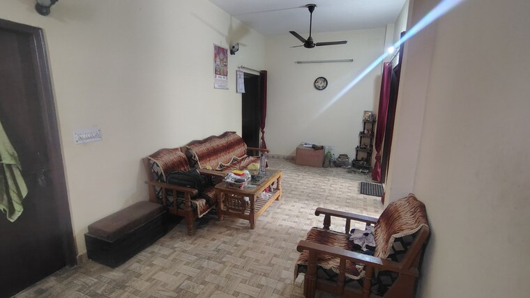 Living Room, sector 23a 2 Bedroom 1100 Sq.Ft. Builder Floor In Sector 23a Gurgaon 9672644