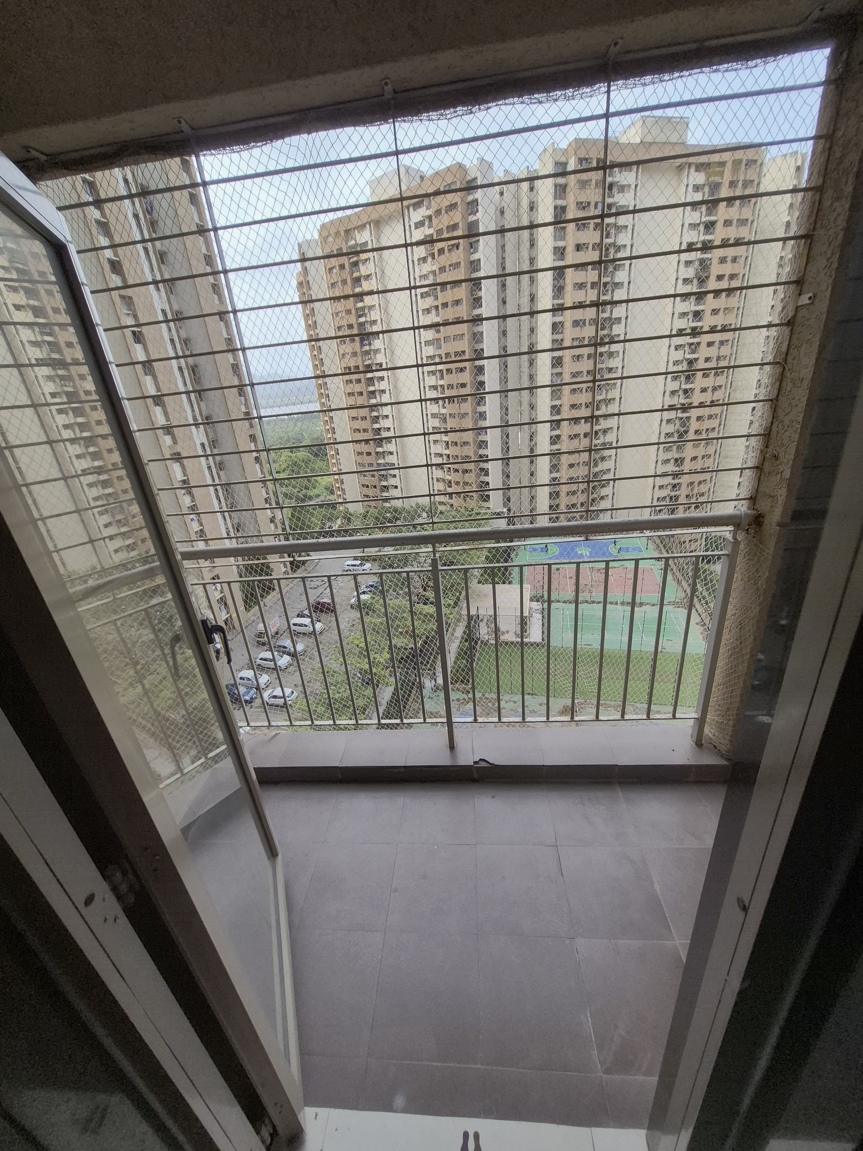 1 BHK Apartment For Sale in Lodha Splendora