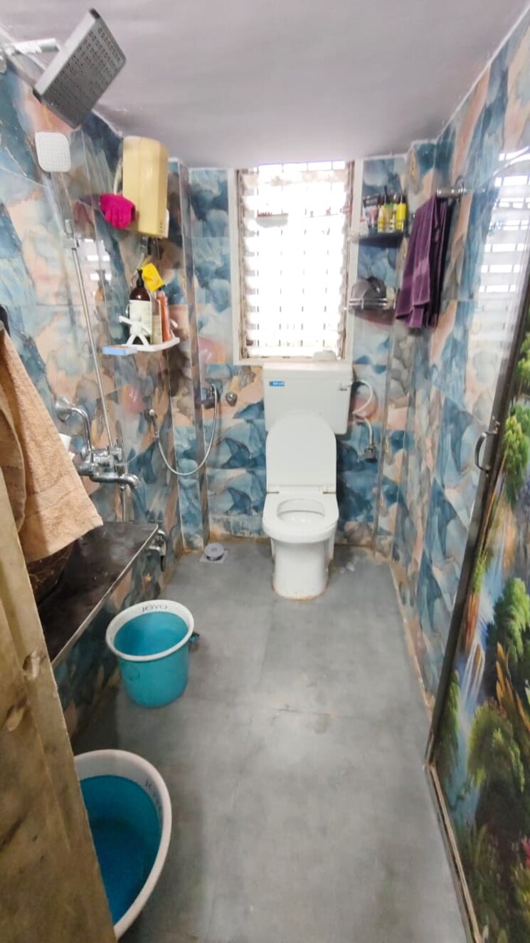 Bathroom, crystal-palace-chs-dahisar 2 Bedroom 625 Sq.Ft. Apartment In Dahisar West Mumbai 9672698