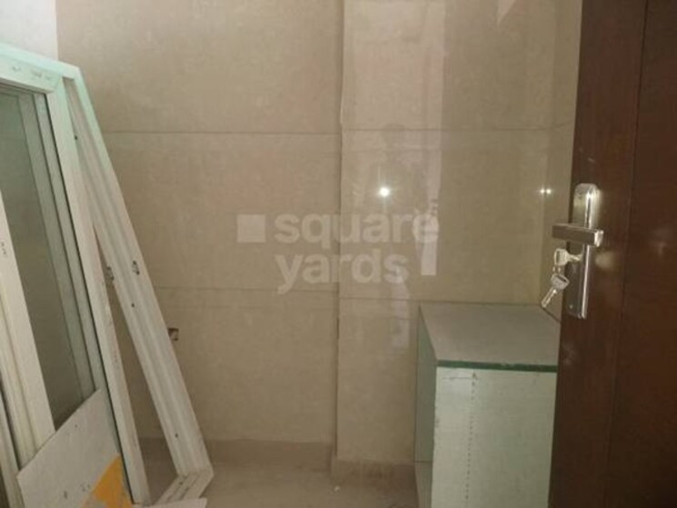 Bathroom, paschim vihar 2 Bedroom 980 Sq.Ft. Builder Floor In Paschim Vihar Delhi 9672958