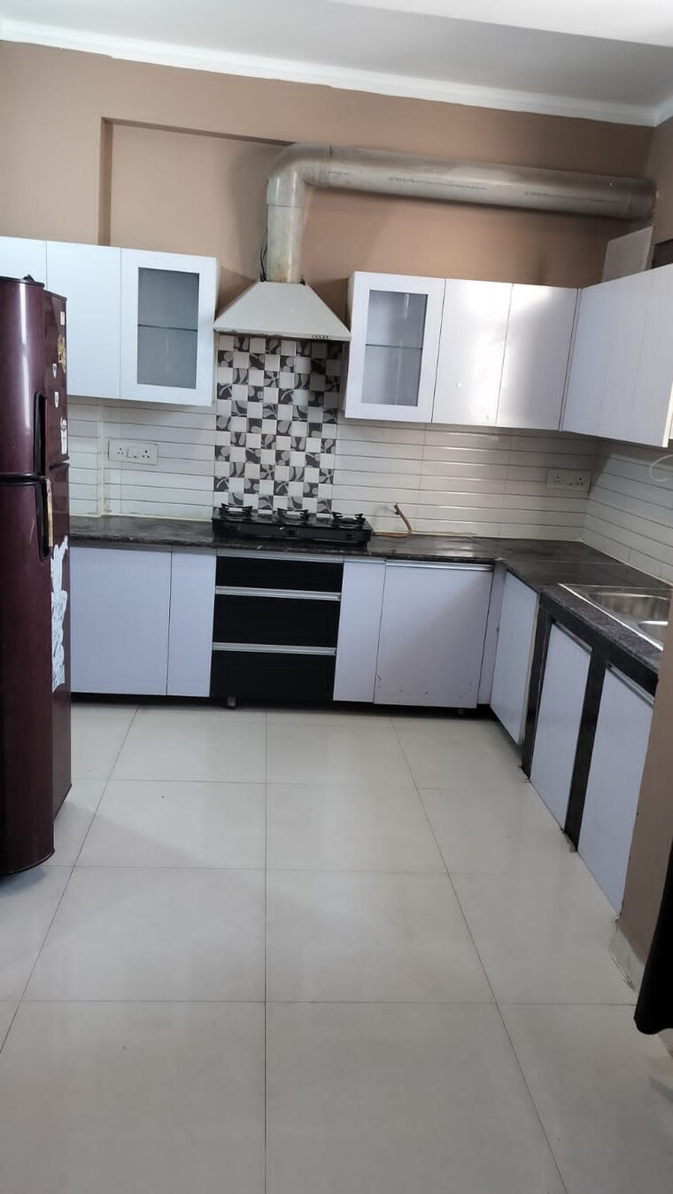 Kitchen, mona-greens 3 Bedroom 1850 Sq.Ft. Apartment In Ghazipur Zirakpur 9672866